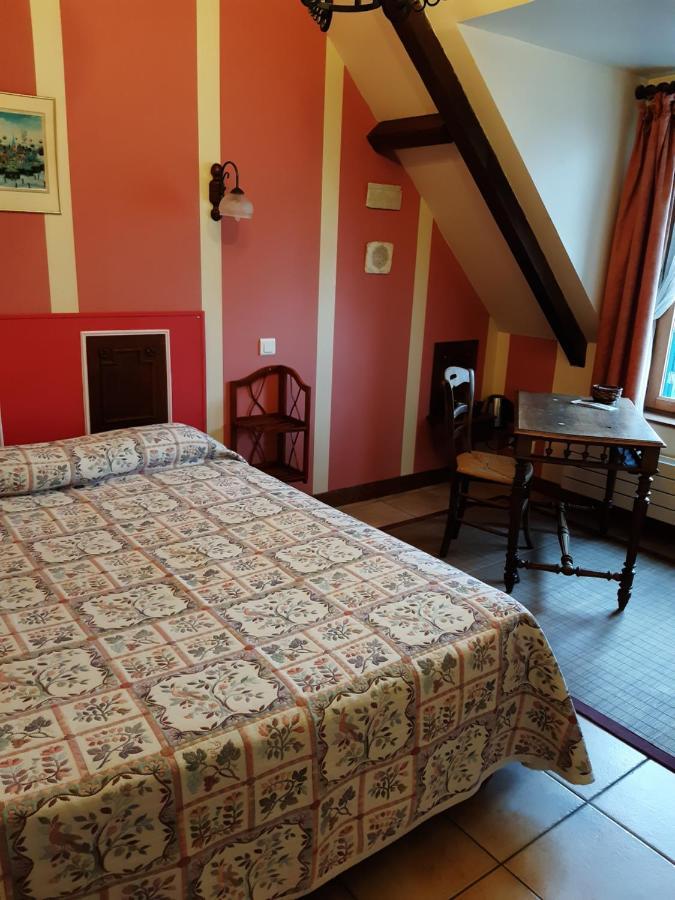 Chambres D'Hotes Sur La Courtine De Coucy ภายนอก รูปภาพ