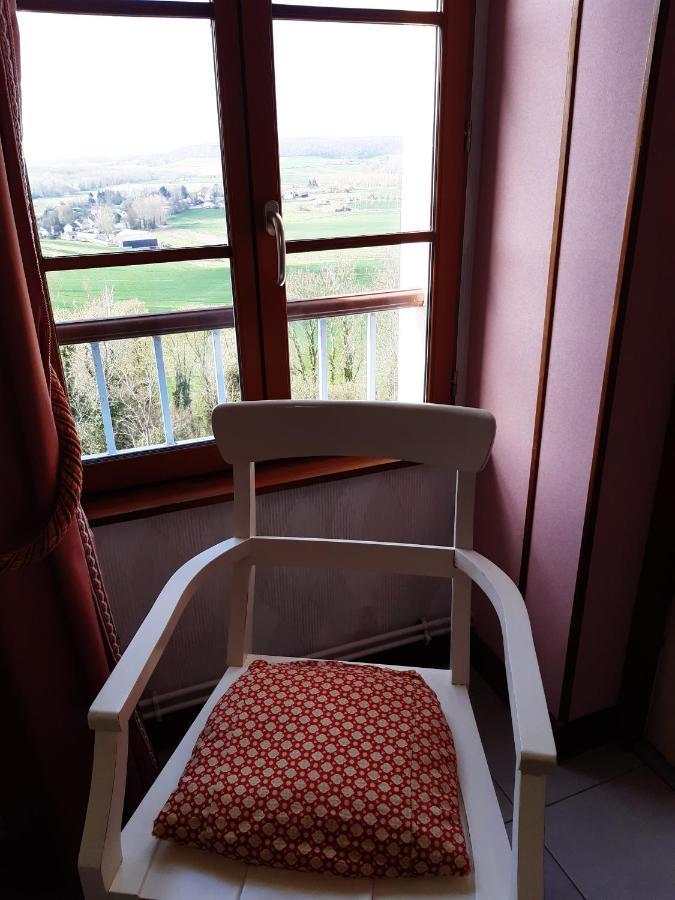 Chambres D'Hotes Sur La Courtine De Coucy ภายนอก รูปภาพ
