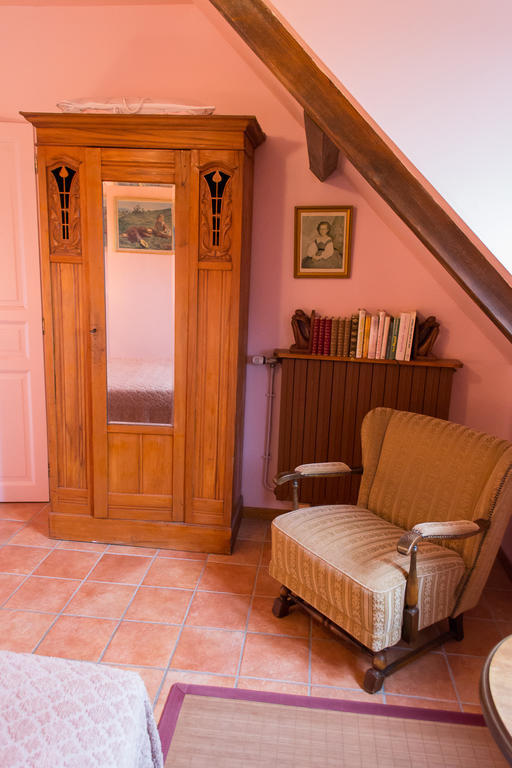 Chambres D'Hotes Sur La Courtine De Coucy ห้อง รูปภาพ